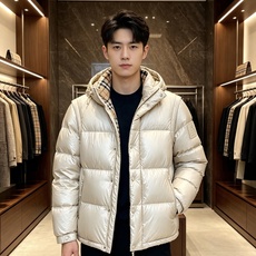 Burberry 巴宝莉 2026秋冬新款可拆卸连帽羽绒服,甄选90新国标白鸭绒填充,绒朵蓬松,御寒保暖。全套原版五金辅 Burberry 巴宝莉 2026秋冬新款可拆卸连帽羽绒服,甄选90新国标白鸭绒填充,绒朵蓬松,御寒保暖。全套原版五金辅