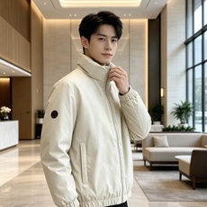 Moncler 蒙口 2026秋冬新款立领短款羽绒服 90新国标白鸭绒,羽绒填充饱满,保暖效果出众,上身轻便舒适,不会显 Moncler 蒙口 2026秋冬新款立领短款羽绒服 90新国标白鸭绒,羽绒填充饱满,保暖效果出众,上身轻便舒适,不会显