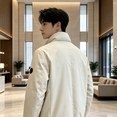 Moncler 蒙口 2026秋冬新款立领短款羽绒服 90新国标白鸭绒,羽绒填充饱满,保暖效果出众,上身轻便舒适,不会显 Moncler 蒙口 2026秋冬新款立领短款羽绒服 90新国标白鸭绒,羽绒填充饱满,保暖效果出众,上身轻便舒适,不会显