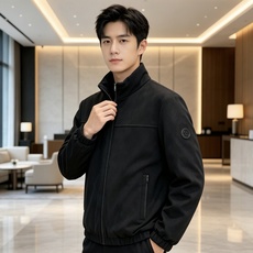 Moncler 蒙口 2026秋冬新款两面穿立领羽绒服,甄选90新国标白鸭绒,绒朵蓬松充盈,保暖性能出众,整体轻量化剪裁 Moncler 蒙口 2026秋冬新款两面穿立领羽绒服,甄选90新国标白鸭绒,绒朵蓬松充盈,保暖性能出众,整体轻量化剪裁