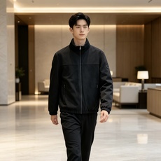 Moncler 蒙口 2026秋冬新款两面穿立领羽绒服,甄选90新国标白鸭绒,绒朵蓬松充盈,保暖性能出众,整体轻量化剪裁 Moncler 蒙口 2026秋冬新款两面穿立领羽绒服,甄选90新国标白鸭绒,绒朵蓬松充盈,保暖性能出众,整体轻量化剪裁