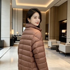 Moncler 蒙口 2026秋冬新款两面穿立领羽绒服,甄选90新国标白鸭绒,绒朵蓬松充盈,保暖性能出众,整体轻量化剪裁 Moncler 蒙口 2026秋冬新款两面穿立领羽绒服,甄选90新国标白鸭绒,绒朵蓬松充盈,保暖性能出众,整体轻量化剪裁