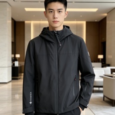 Moncler 蒙口 2026秋冬新款GORE‑TEX连帽羽绒服冲锋衣,90新国标白鸭绒,全套原版五金辅料,压胶防水拉链 Moncler 蒙口 2026秋冬新款GORE‑TEX连帽羽绒服冲锋衣,90新国标白鸭绒,全套原版五金辅料,压胶防水拉链