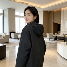Moncler 蒙口 2026秋冬新款连帽轻薄羽绒服 90新国标白鸭绒填充,轻盈蓬松,上身无厚重感,兼顾保暖与舒适度 原 Moncler 蒙口 2026秋冬新款连帽轻薄羽绒服 90新国标白鸭绒填充,轻盈蓬松,上身无厚重感,兼顾保暖与舒适度 原