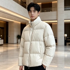 Dior迪奥 2026秋冬新款立领短款羽绒服✨ 热门明星私服同款外套,低调高级,出镜率超高 甄选90新国标白鸭绒,充绒饱 Dior迪奥 2026秋冬新款立领短款羽绒服✨ 热门明星私服同款外套,低调高级,出镜率超高 甄选90新国标白鸭绒,充绒饱
