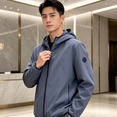 Moncler盟可睐 2026秋冬新款连帽轻薄羽绒服 原版定制拉链五金,袖臂低调暗纹徽章标,简约高级感 防风耐磨面料,9 Moncler盟可睐 2026秋冬新款连帽轻薄羽绒服 原版定制拉链五金,袖臂低调暗纹徽章标,简约高级感 防风耐磨面料,9