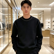 Louis Vuitton 路易威登 lv2026秋冬新款圆领空气层卫衣✨ 原版五金辅料全套到位,采用高密空气层面料,挺 Louis Vuitton 路易威登 lv2026秋冬新款圆领空气层卫衣✨ 原版五金辅料全套到位,采用高密空气层面料,挺