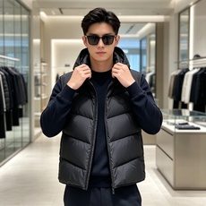 Moncler Valmasque蒙口男士可拆卸兜帽羽绒马甲.原版购入开发.特级鹅绒填充➕原厂替换面料➕原厂配套五金. Moncler Valmasque蒙口男士可拆卸兜帽羽绒马甲.原版购入开发.特级鹅绒填充➕原厂替换面料➕原厂配套五金.