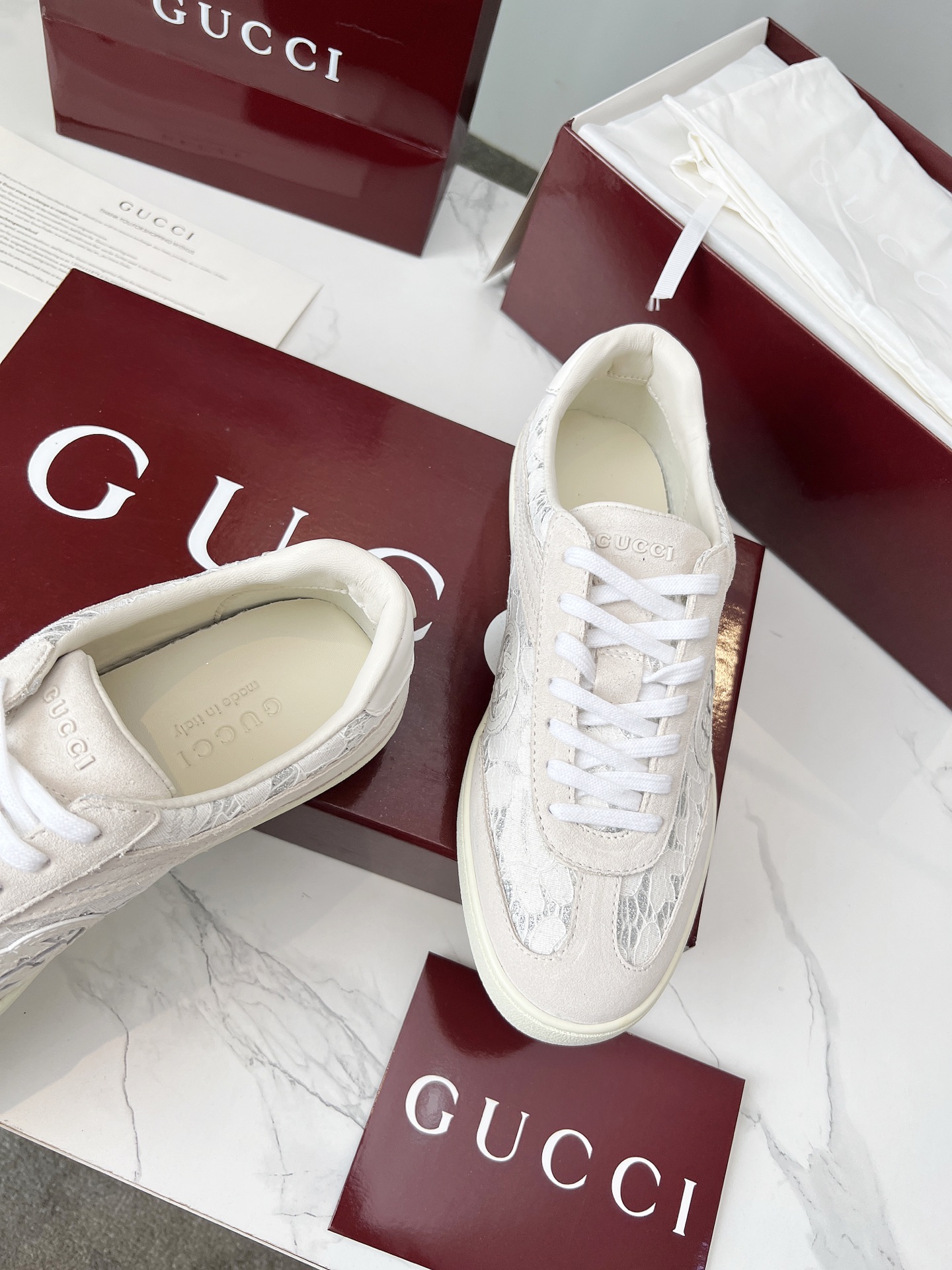 versión alta de los últimos zapatos de entrenamiento alemán de GUCCI doble G de cuero con letras Guc