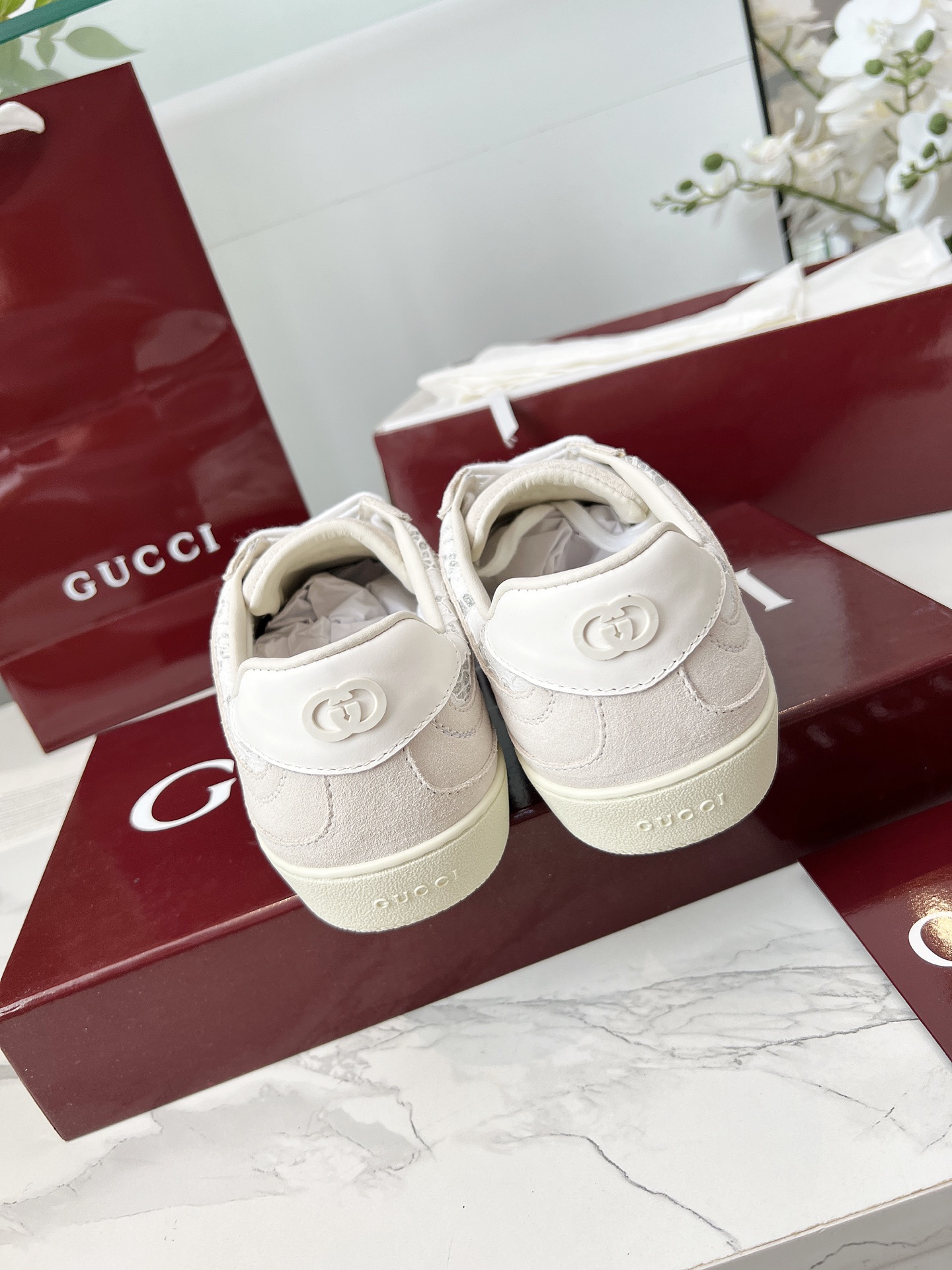 versión alta de los últimos zapatos de entrenamiento alemán de GUCCI doble G de cuero con letras Guc