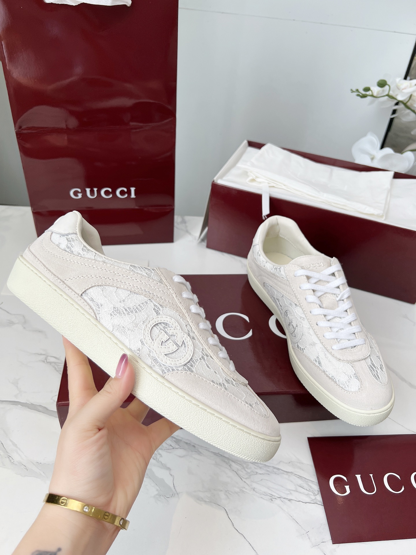 versión alta de los últimos zapatos de entrenamiento alemán de GUCCI doble G de cuero con letras Guc