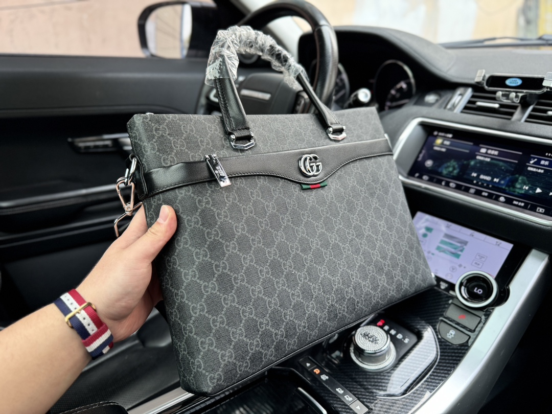 “GUCCI” Gooch Briefcase: Top-Level Fabric, High-Quality Hardware, Professional Men’s Must-Have - 图片 2