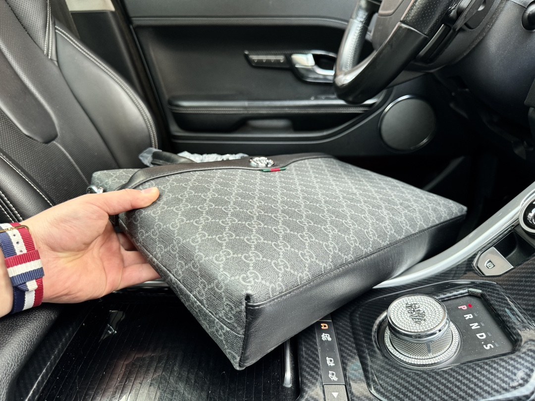 “GUCCI” Gooch Briefcase: Top-Level Fabric, High-Quality Hardware, Professional Men’s Must-Have - 图片 7