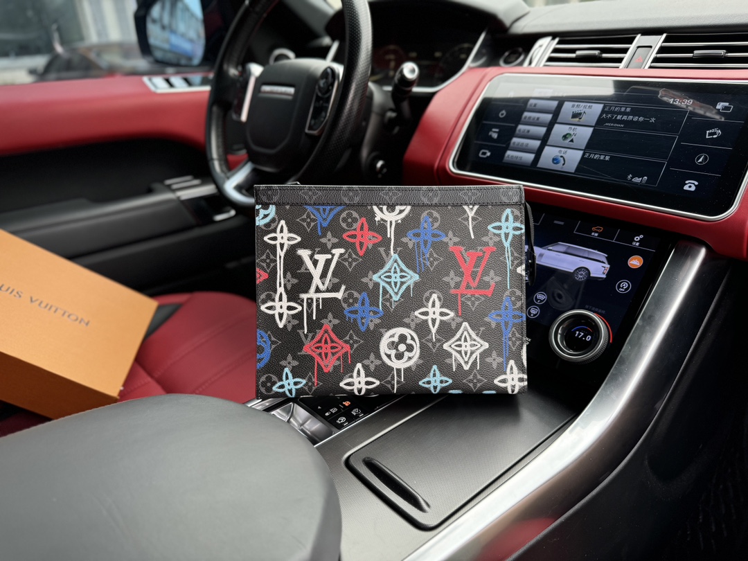 Louis Vuitton Kaufen
 Taschen Kupplungsbeutel Kosmetiktaschen Schwarz Grün Weiß Männer Leinwand Rindsleder Pochette M81803