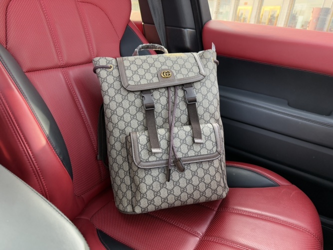 Gucci Ophidia GG Supreme Backpack, Brown/Black,Medium Size 30x39x13cm 1 Gucci Ophidia GG Supreme Backpack, Brown/Black,Medium Size 30x39x13cm