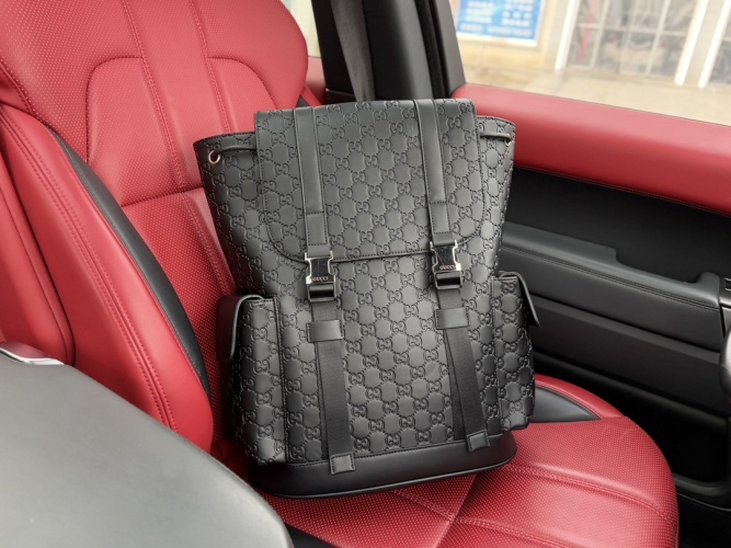 Gucci GG Embossed Black Leather Backpack Travel Bag for Men - 34x42x16cm 1 Gucci GG Embossed Black Leather Backpack Travel Bag for Men - 34x42x16cm