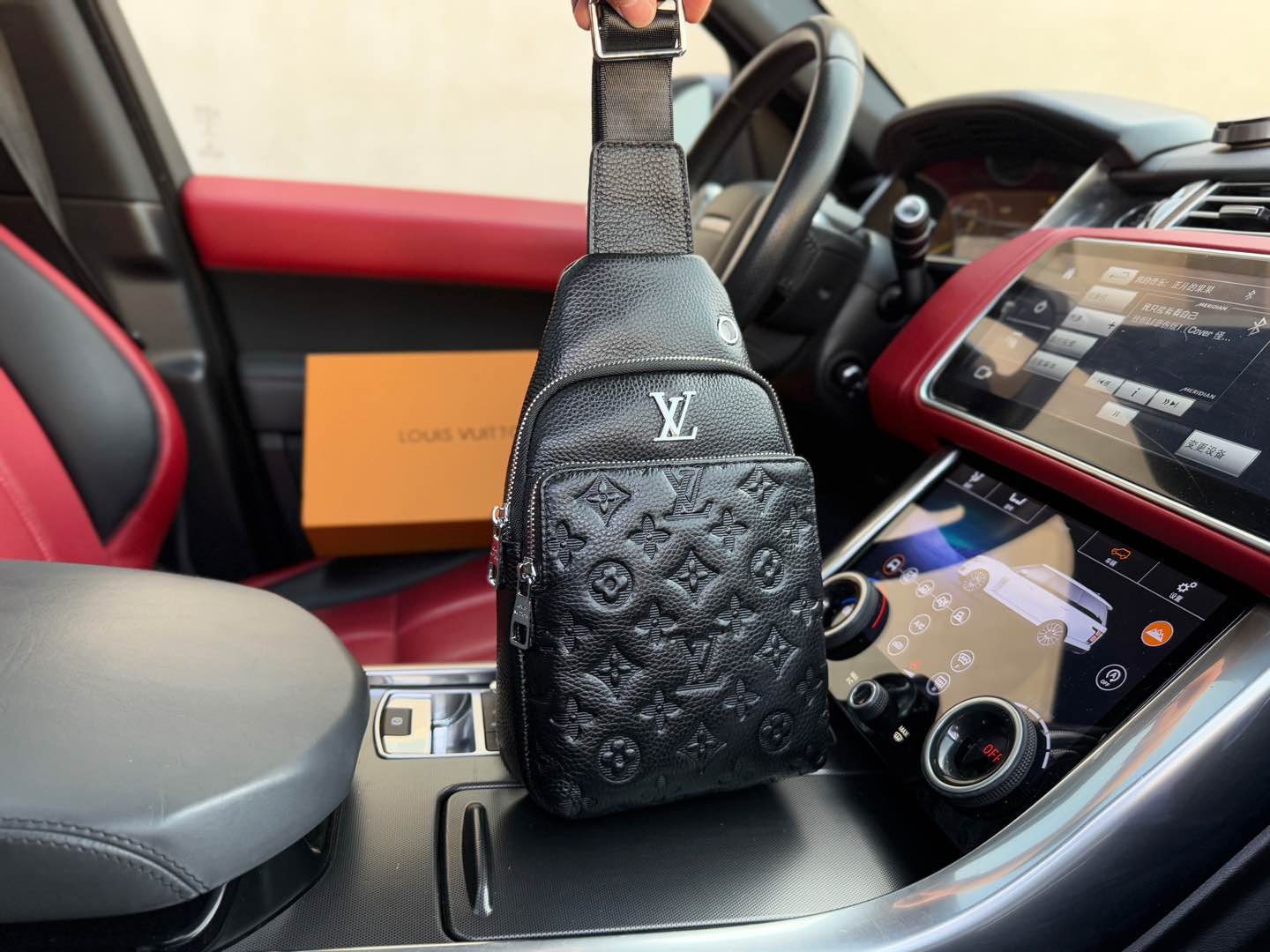 Louis Vuitton Duo Men's Crossbody Sling Bag - Comprehensive