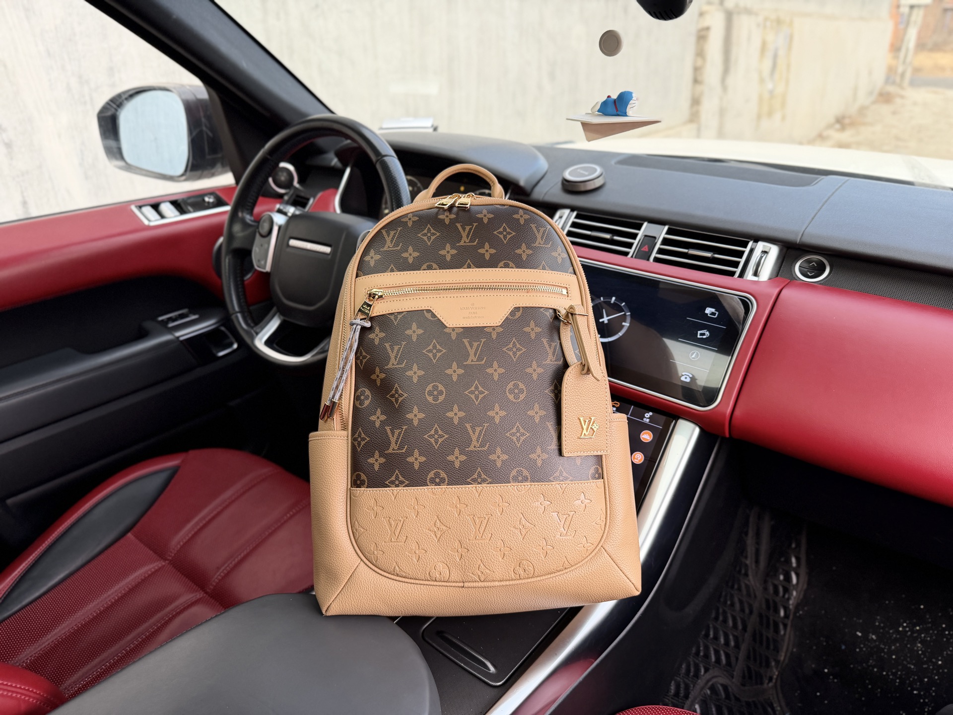 _dq19sfCkf3dFcIRNcA3mmX6KLLaw1j9EBBLbZlA