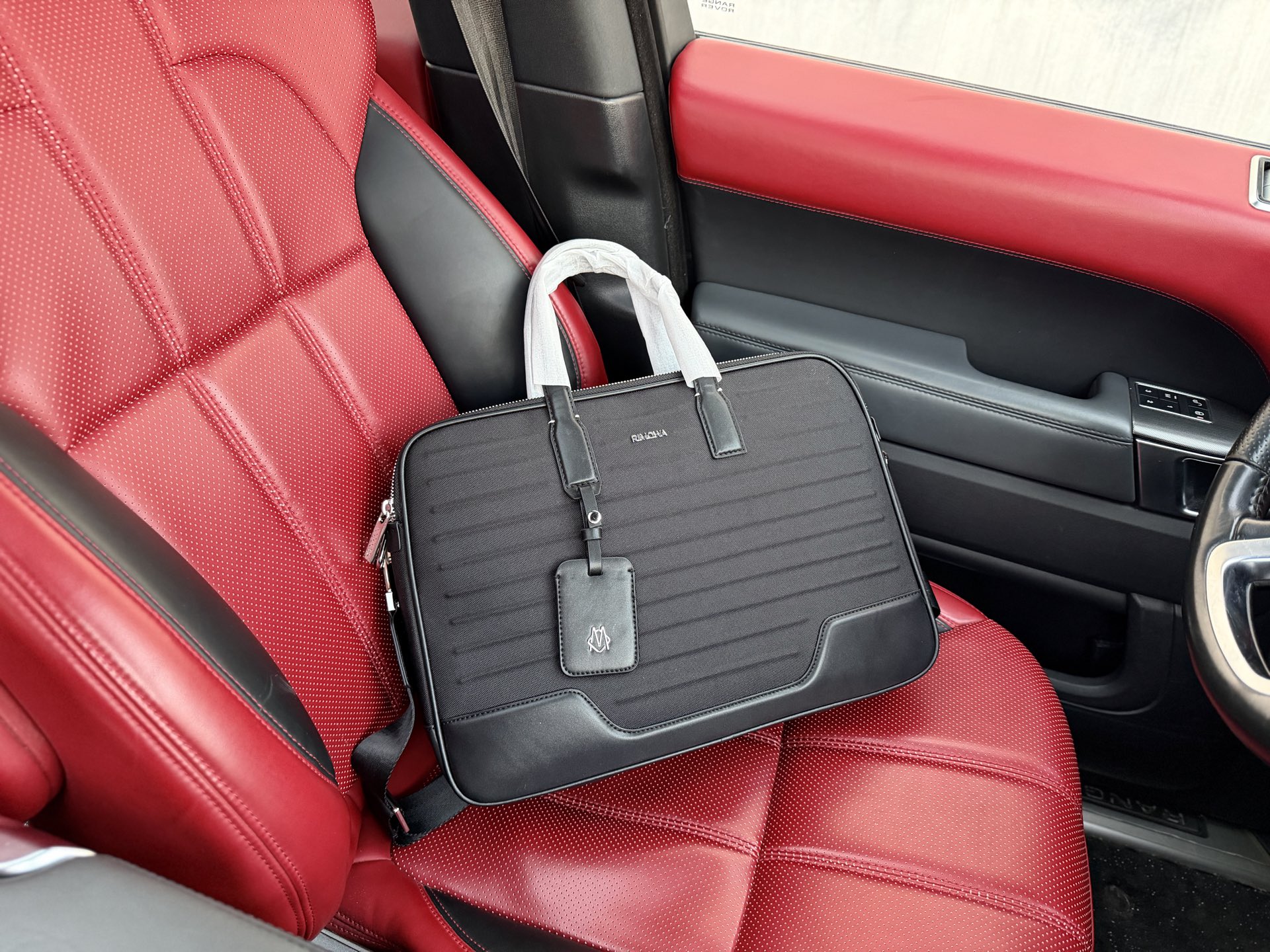 _d_49sFSvVyEf1jgwirHyjWL0DPNYMrJF_Bol4HA