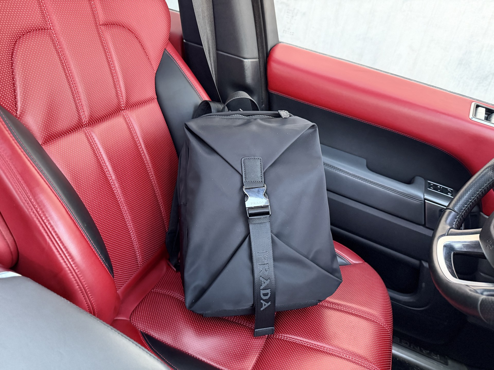 _drr9szpxEeGTGk1wbvE3nzLr9ptL8OPEkiBIzXw