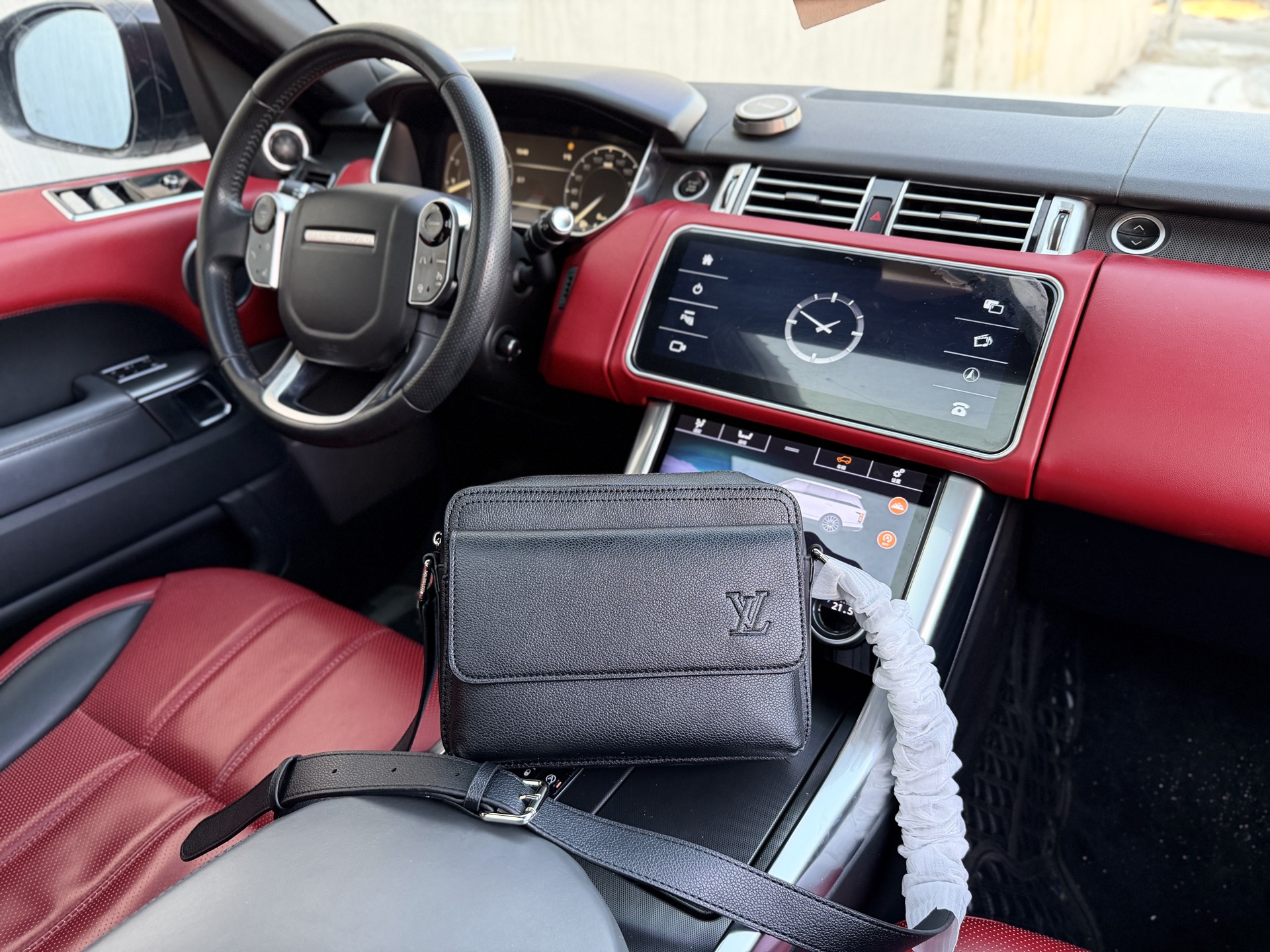 _dm49s25htovf3sx4p7m41ZIivek3oqkZTWEoxVg