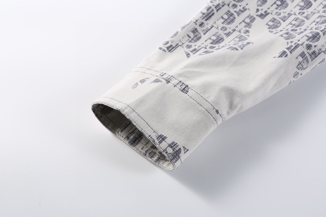 Japanese-Inspired Oblique Print Jacket with Custom Details: Dior Fine Manufacturing Trombone - 图片 5