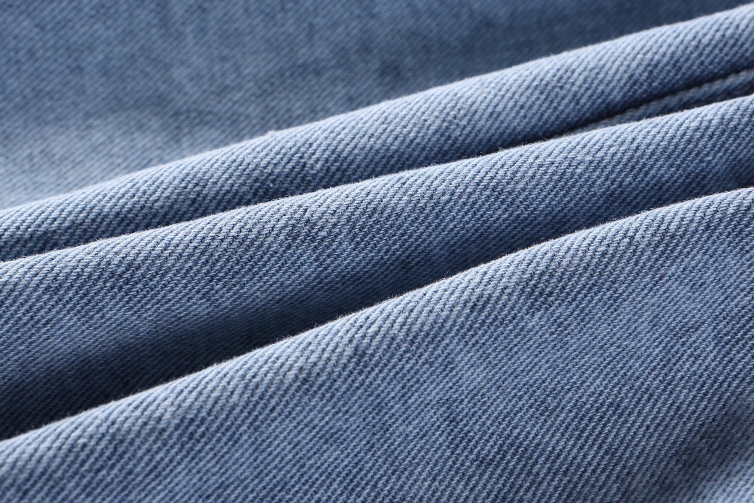 Burberry& Supreme 25ss 联名款战马牛仔外套牛仔蓝-Chinese UA Cheap High Quatity Brand Clothes Bags handbags Sneakers wholesale wholesaler seller from China Factory suppliers Fashion Clothing Shoes best Quality Beautiful Price Burberry& Supreme 25ss 联名款战马牛仔外套牛仔蓝