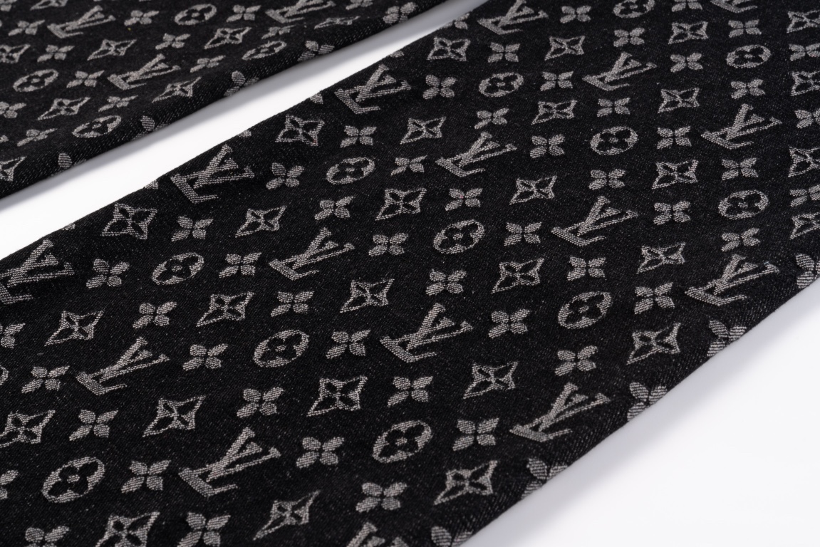 LOUIS VUITTON/路易威登 24ss联名款满印牛仔裤 字母立体高度清晰