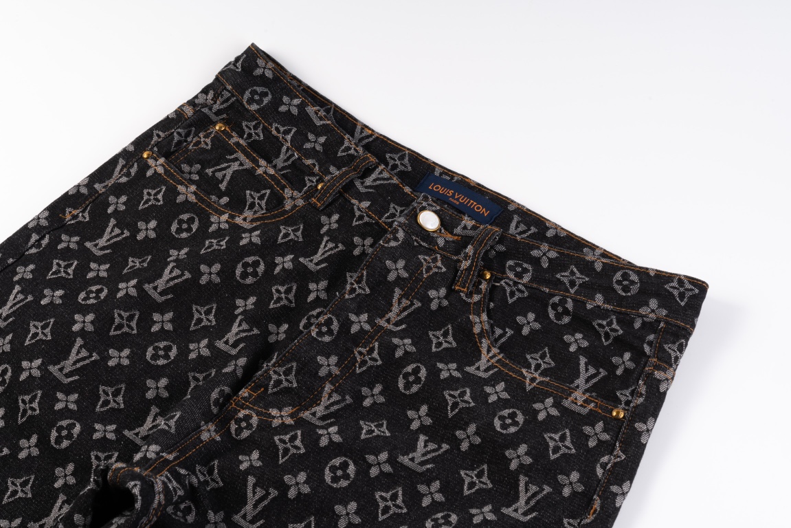 LOUIS VUITTON/路易威登 24ss联名款满印牛仔裤 字母立体高度清晰