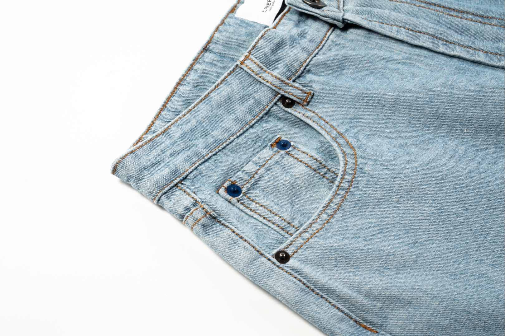 “JZ 1618 BBR War Horse Print Relics Denim Jacket with Unique Details” - 图片 3