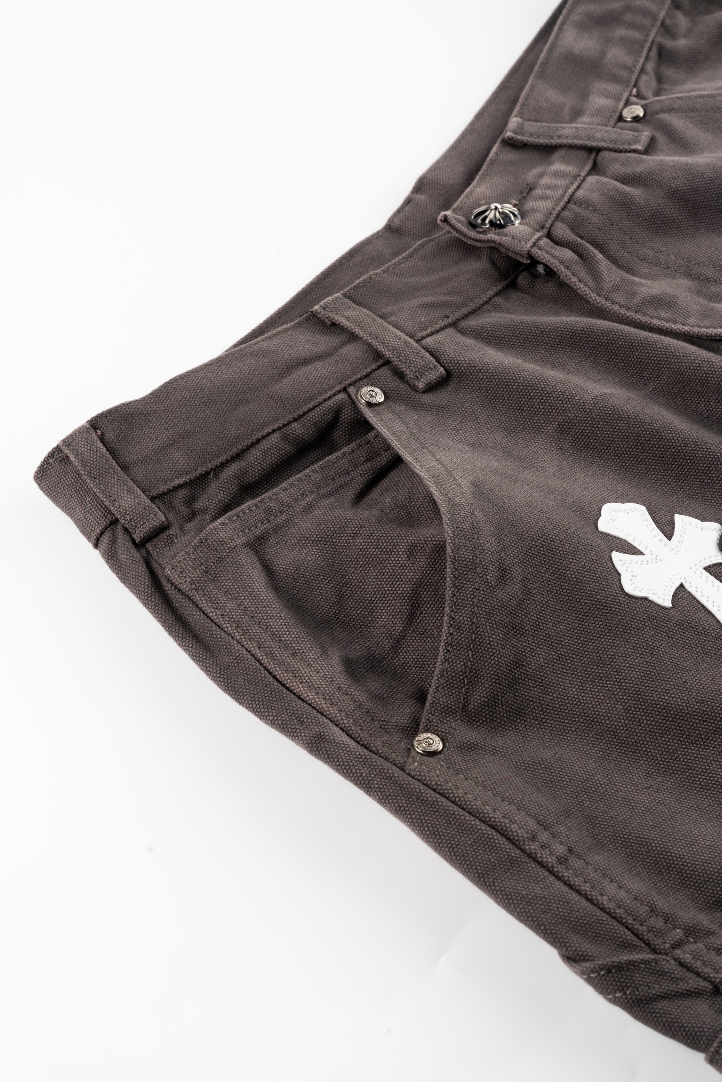 Chrome Hearts Vintage Levi’s Jeans with Unique Silver Details, Style JZ 1636. - 图片 4
