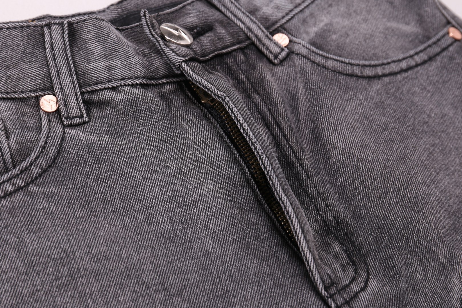 Vintage Levi’s Jeans Baseboards: Unique Pelvis Slings, Premium Price. - 图片 5