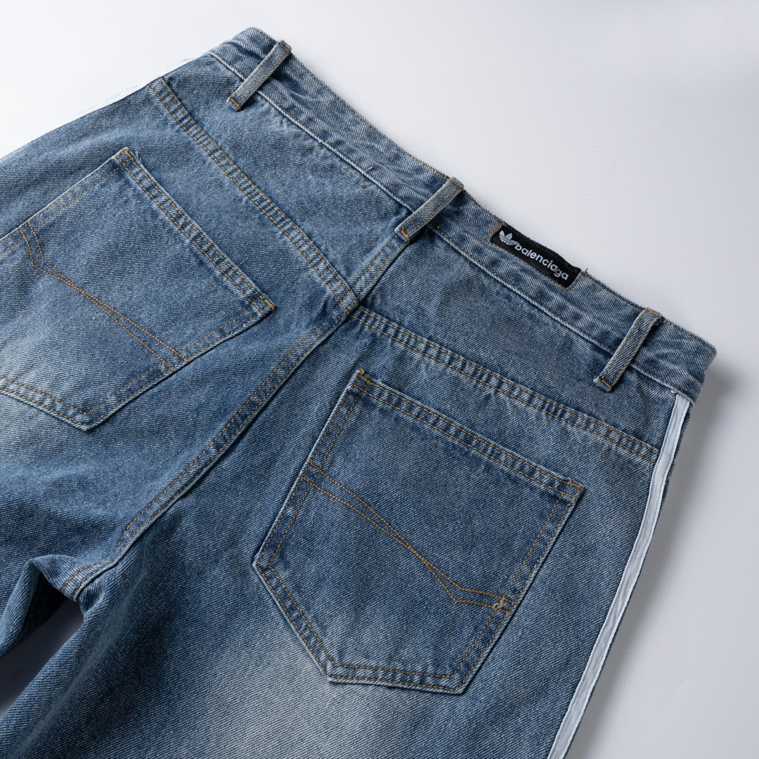 Balenciaga X Adidas Broad-Legged Jeans: Paris Fashion Family Collaboration, Water Wash Blue, Sizes 28-34 - 图片 7