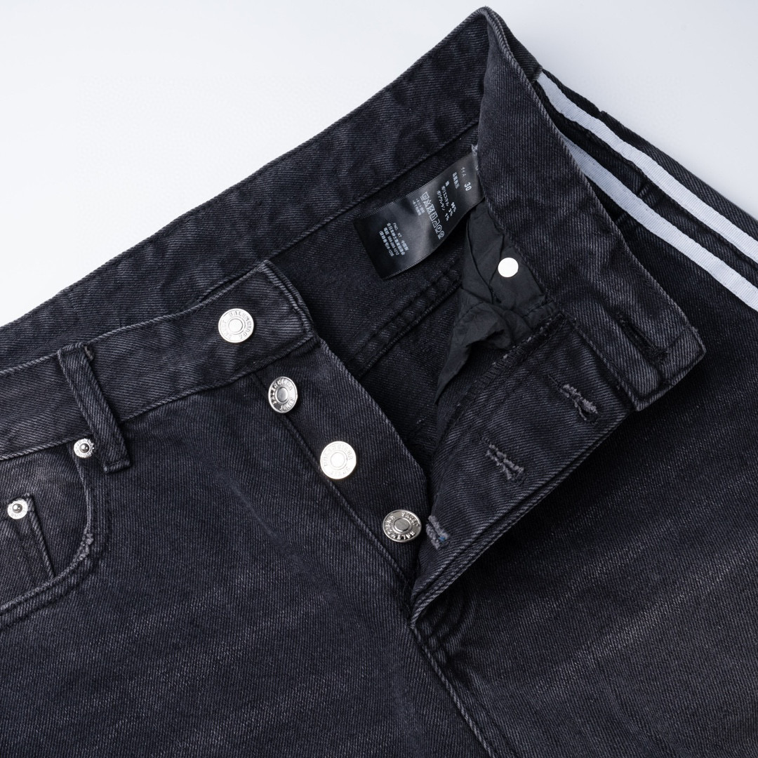 Balenciaga X Adidas Broad-Legged Jeans Review: Paris Fashion, High Quality, Unique Design - 图片 3