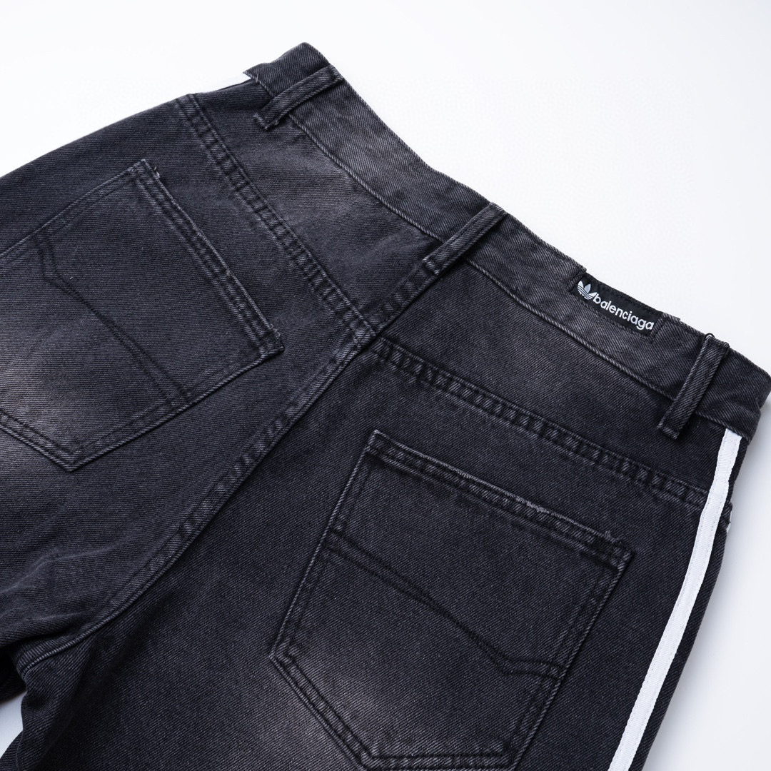 Balenciaga X Adidas Broad-Legged Jeans Review: Paris Fashion, High Quality, Unique Design - 图片 8