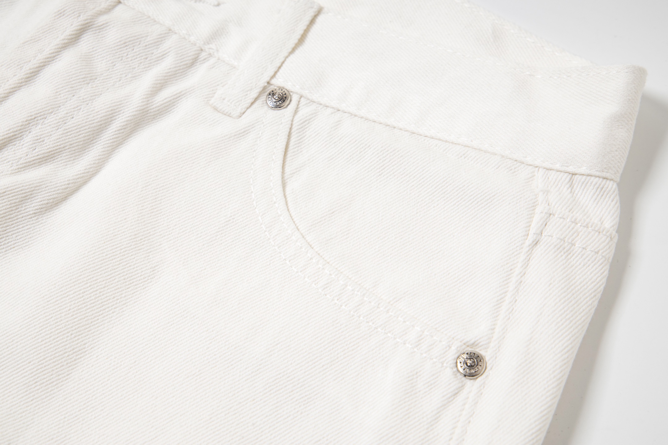 Krochet 白牛王 牛仔裤运动鞋,服装,男,鞋,女,项链,戒指 5