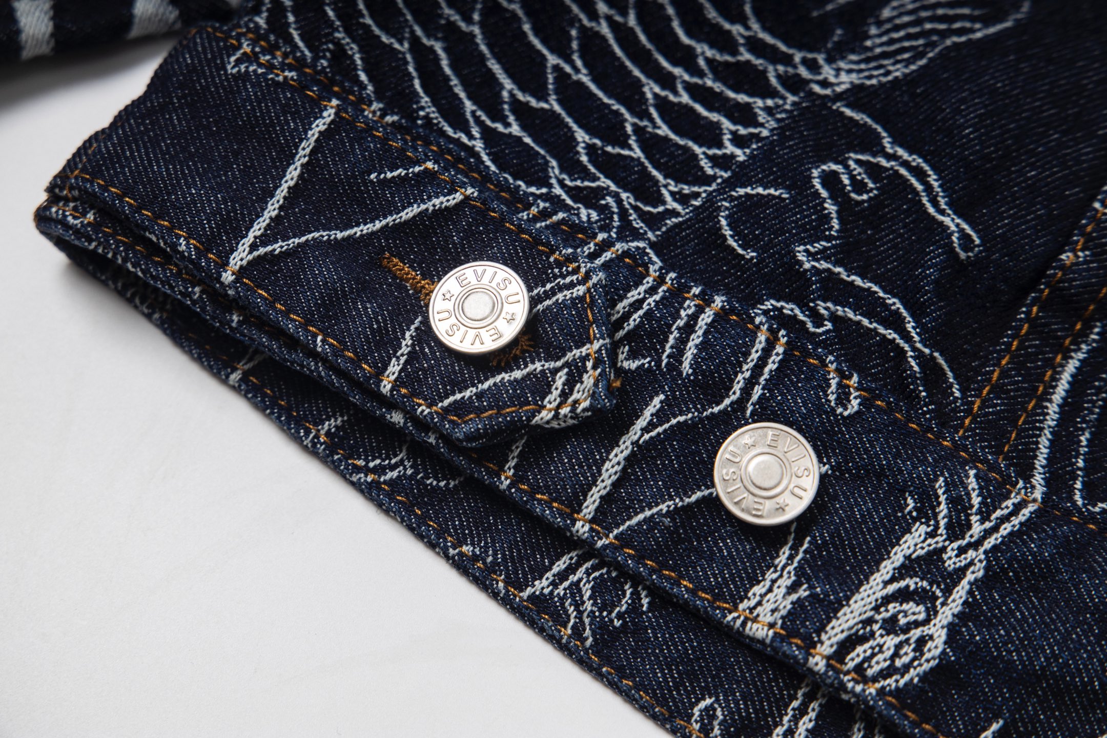 Evisu/福神 25ss 满印嘉文提花龙纹牛仔夹克 23FW男士外套家花满印牛仔主打款 蓝色-Chinese UA Cheap High Quatity Brand Clothes Bags handbags Sneakers wholesale wholesaler seller from China Factory suppliers Fashion Clothing Shoes best Quality Beautiful Price Evisu/福神 25ss 满印嘉文提花龙纹牛仔夹克 23FW男士外套家花满印牛仔主打款 蓝色