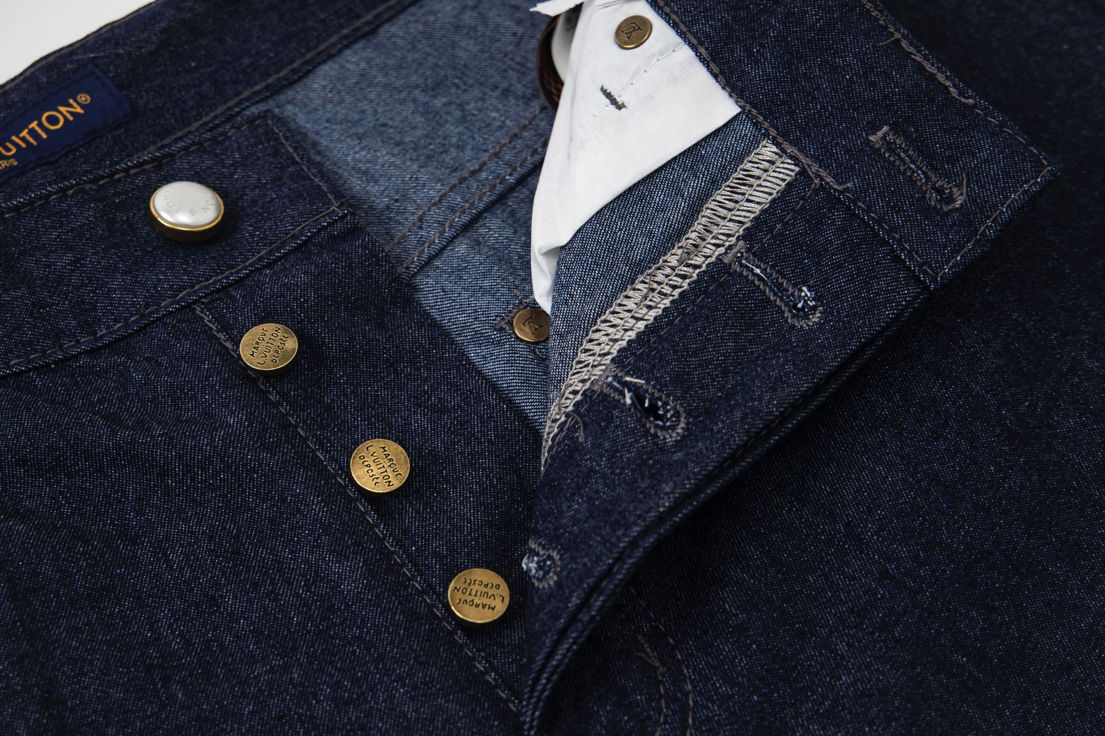 Louis Vuitton/路易威登 帆船套装短裤