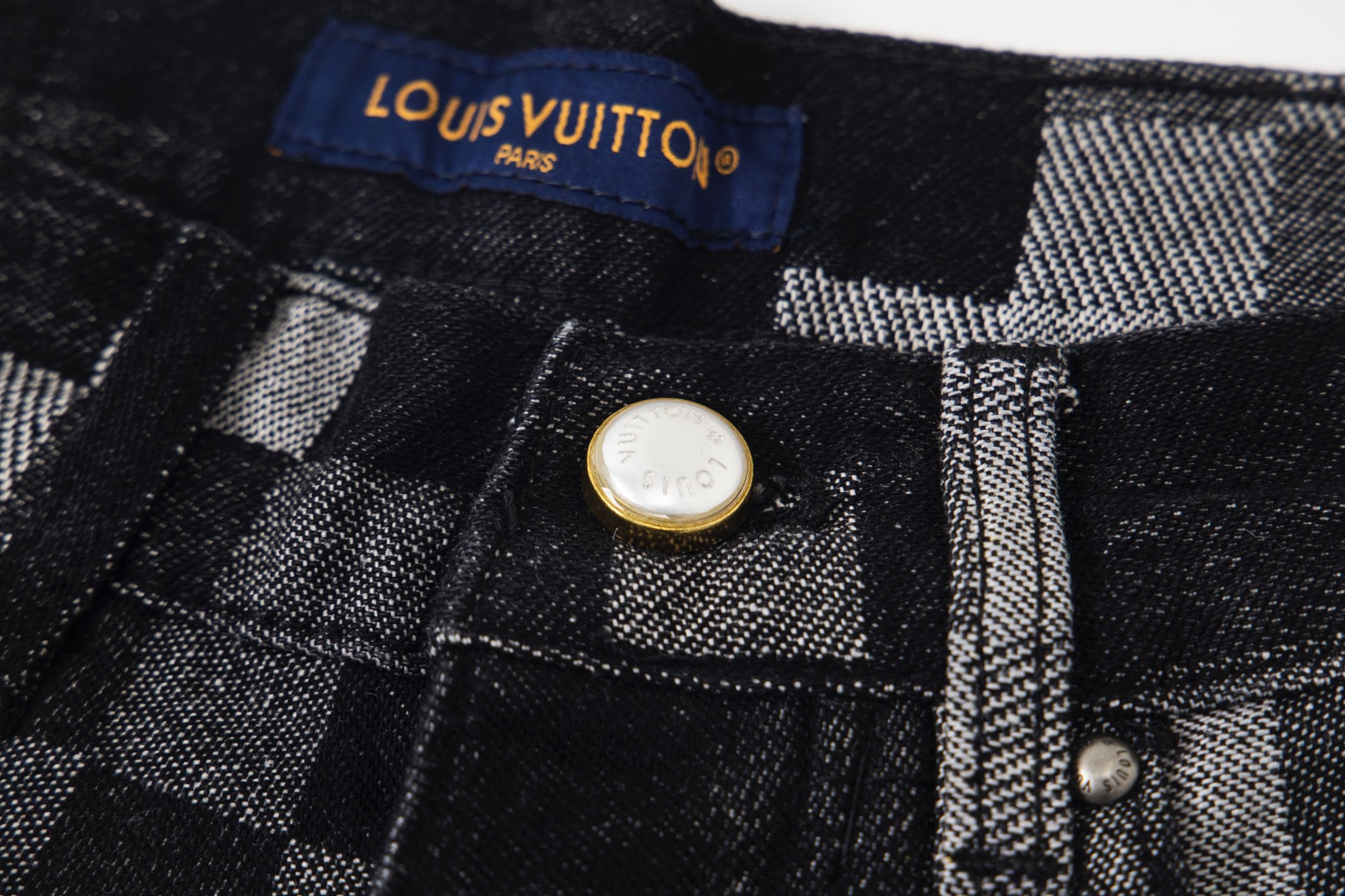 Louis Vuitton/路易威登24sS马赛克棋盘格提花生仔短裤 黑色