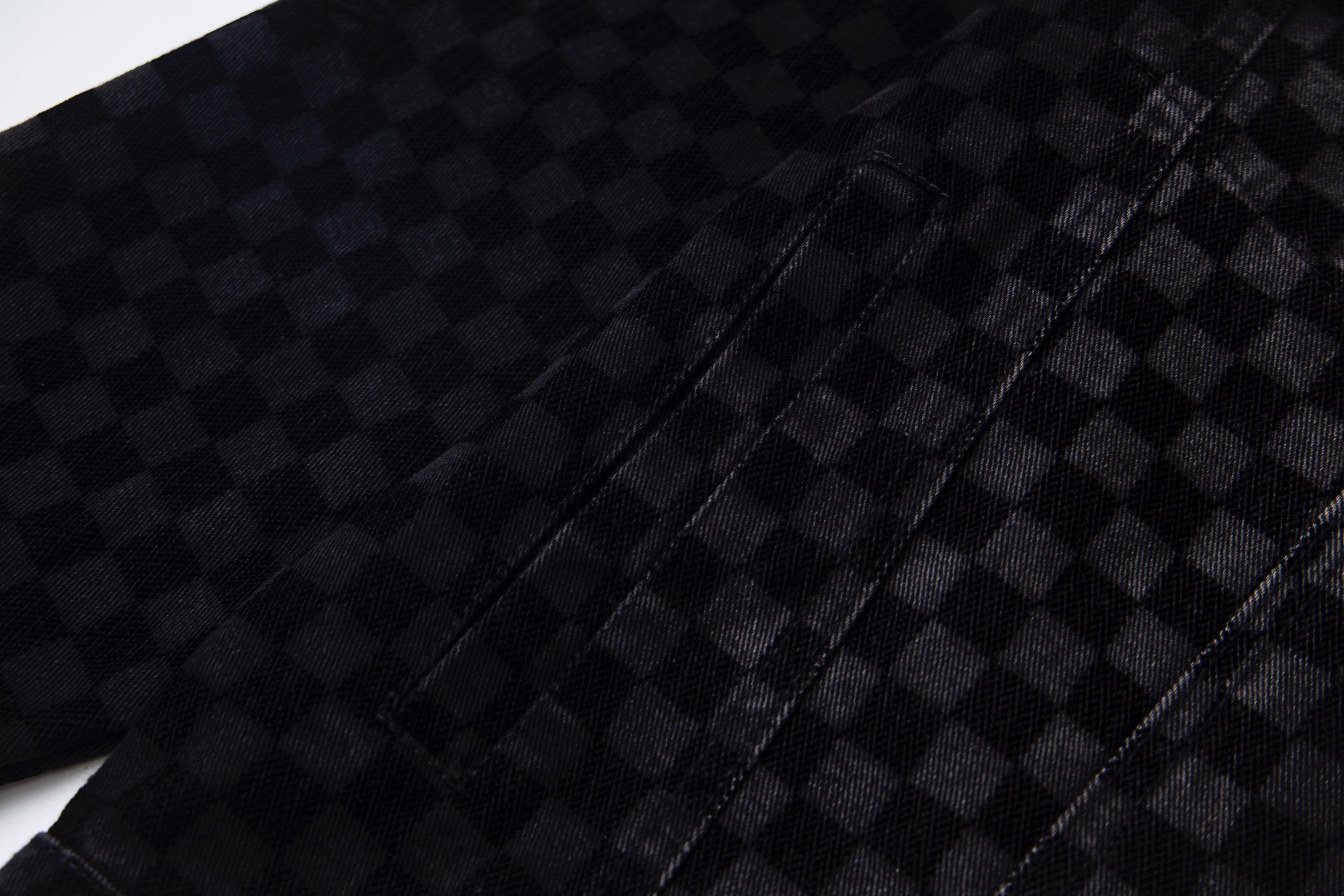 Louis Vuitton/路易威登 25ss棋盘格格子植绒生仔外套-Chinese UA Cheap High Quatity Brand Clothes Bags handbags Sneakers wholesale wholesaler seller from China Factory suppliers Fashion Clothing Shoes best Quality Beautiful Price Louis Vuitton/路易威登 25ss棋盘格格子植绒生仔外套