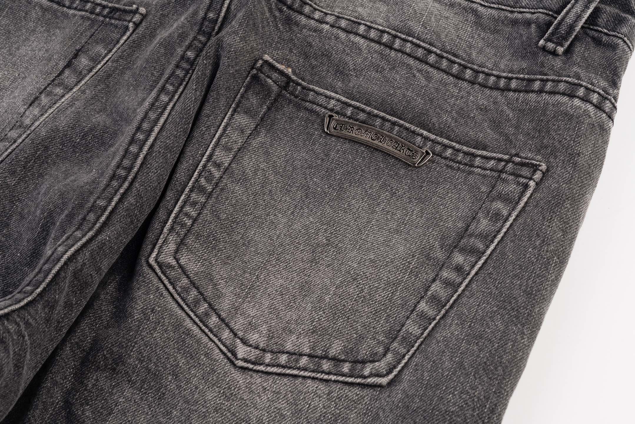 Chtome Heart/克罗心 25ss 城市限定火焰黑白贴皮牛仔裤黑色-莆田鞋,莆田鞋货源,高仿鞋,高仿鞋货源,安福档口,莆田高仿鞋,莆田鞋批发,高仿鞋批发,莆田高仿运动鞋,高仿运动鞋,莆田运动鞋 Chtome Heart/克罗心 25ss 城市限定火焰黑白贴皮牛仔裤黑色
