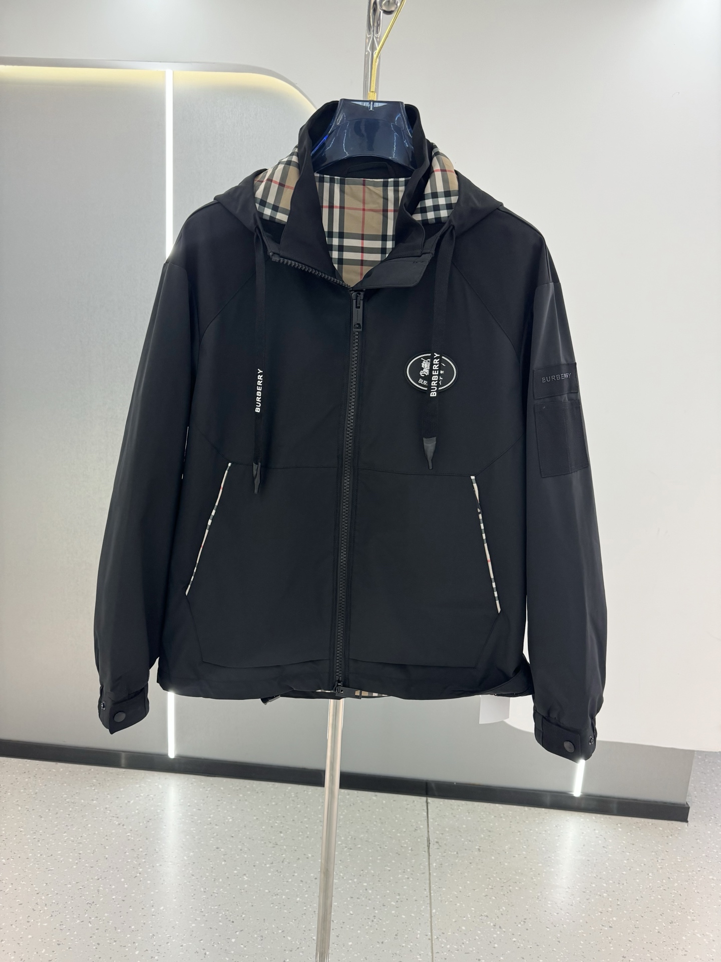 Burberry Jacket 07919