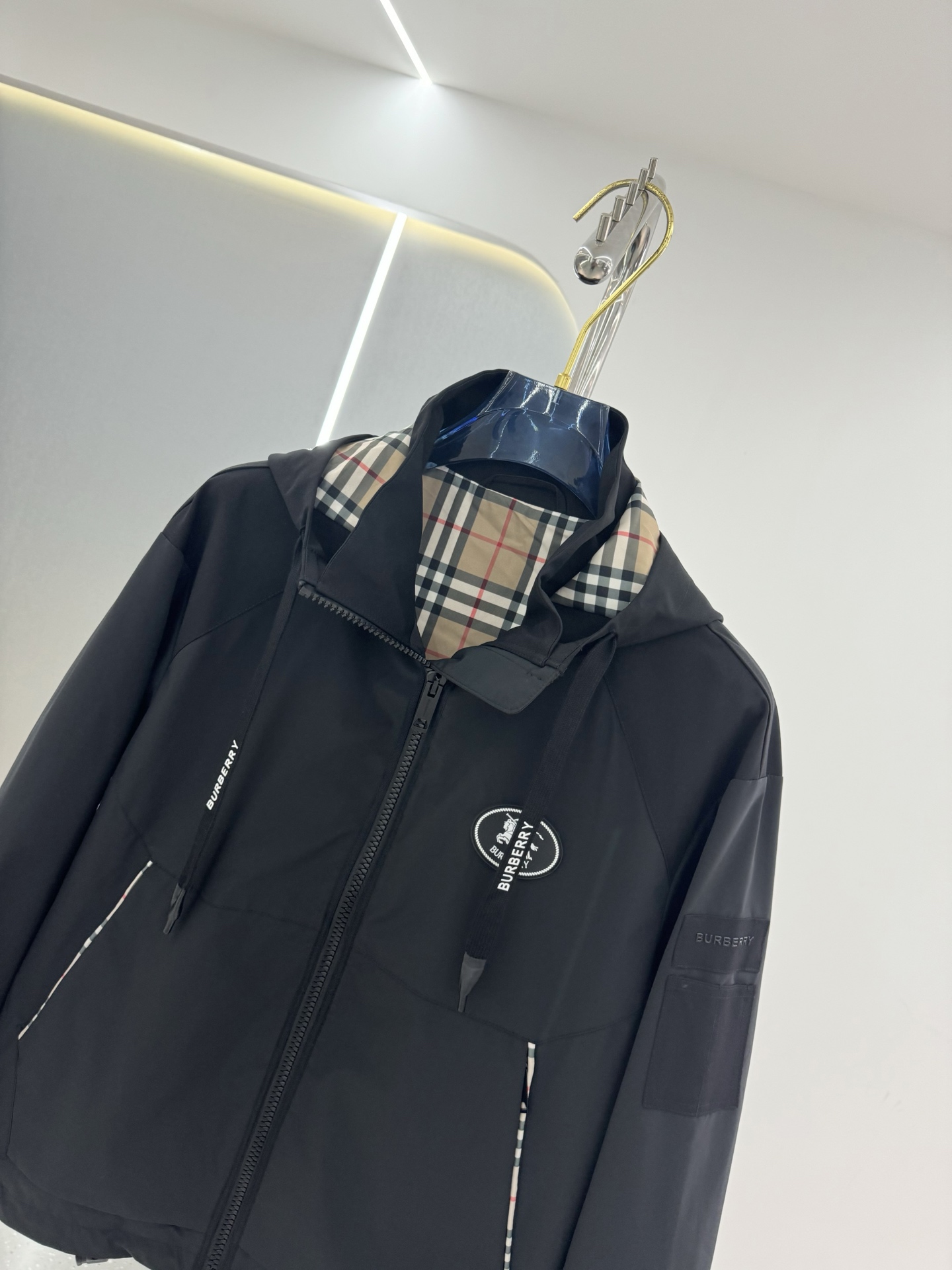 Alternative view of Burberry Jacket 07919