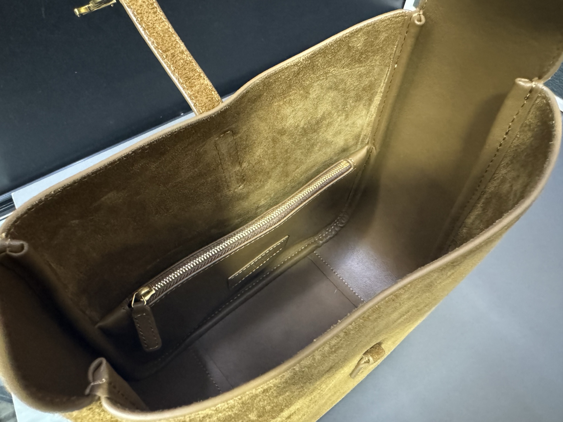 YSL bag LE 5 A7 — photo 6