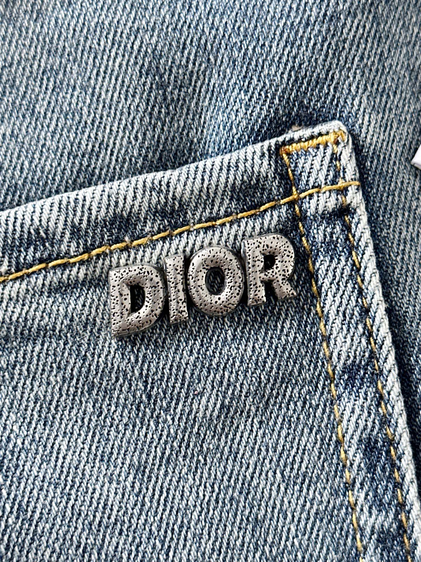 迪奥 2025早秋新款男士休闲牛仔裤，顶级品质！渠道订单，官网同步出售！！原厂订制牛仔全棉材质！适合休闲