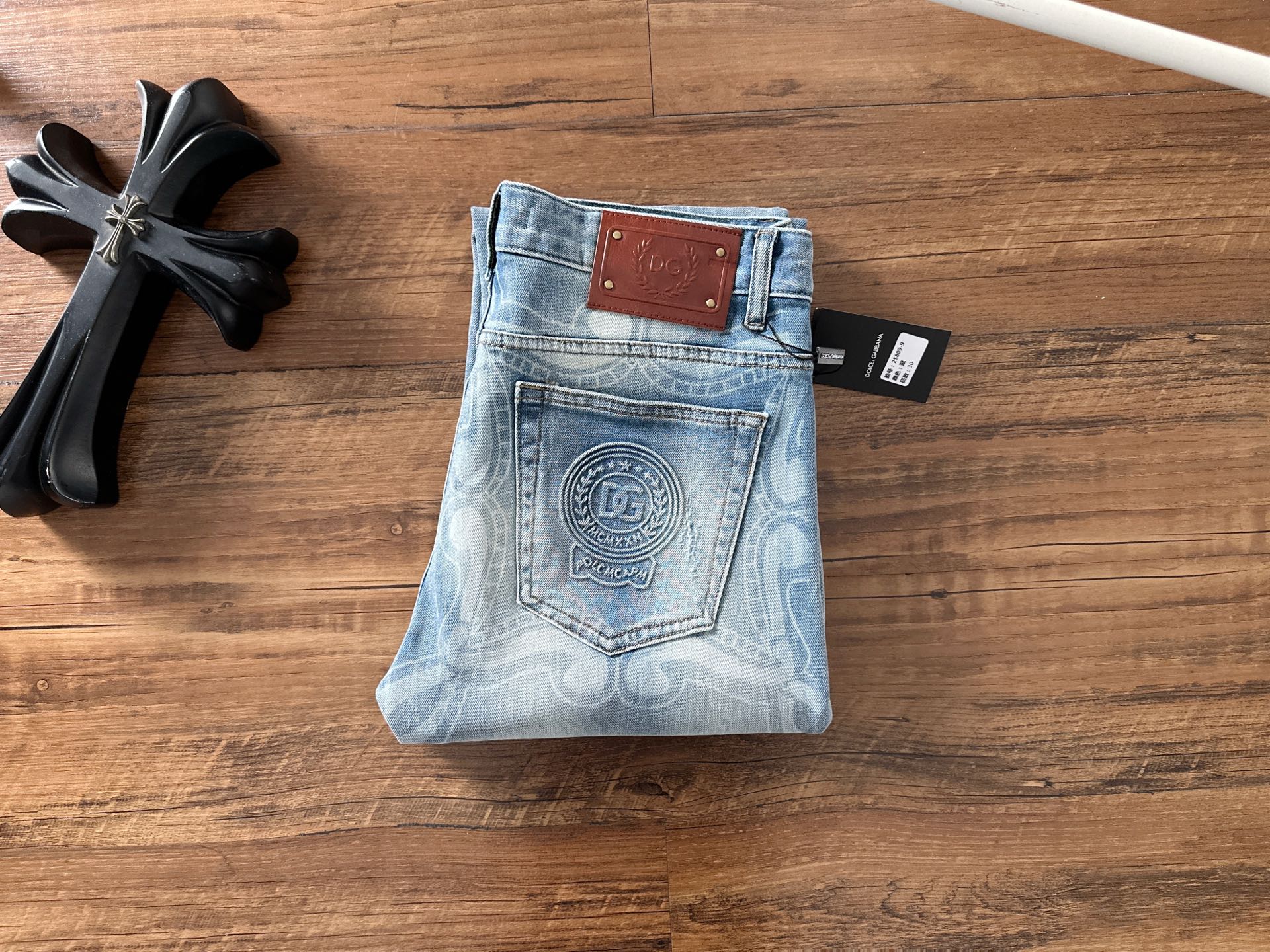 DG 2025早秋新款男士休闲牛仔裤，顶级品质！渠道订单，官网同步出售！！原厂订制牛仔全棉材质！适合休闲