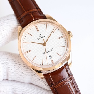 Omega De Ville Trésor 40mm detail 6