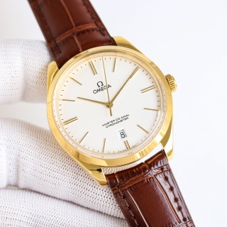 Omega De Ville Trésor 40mm detail 4