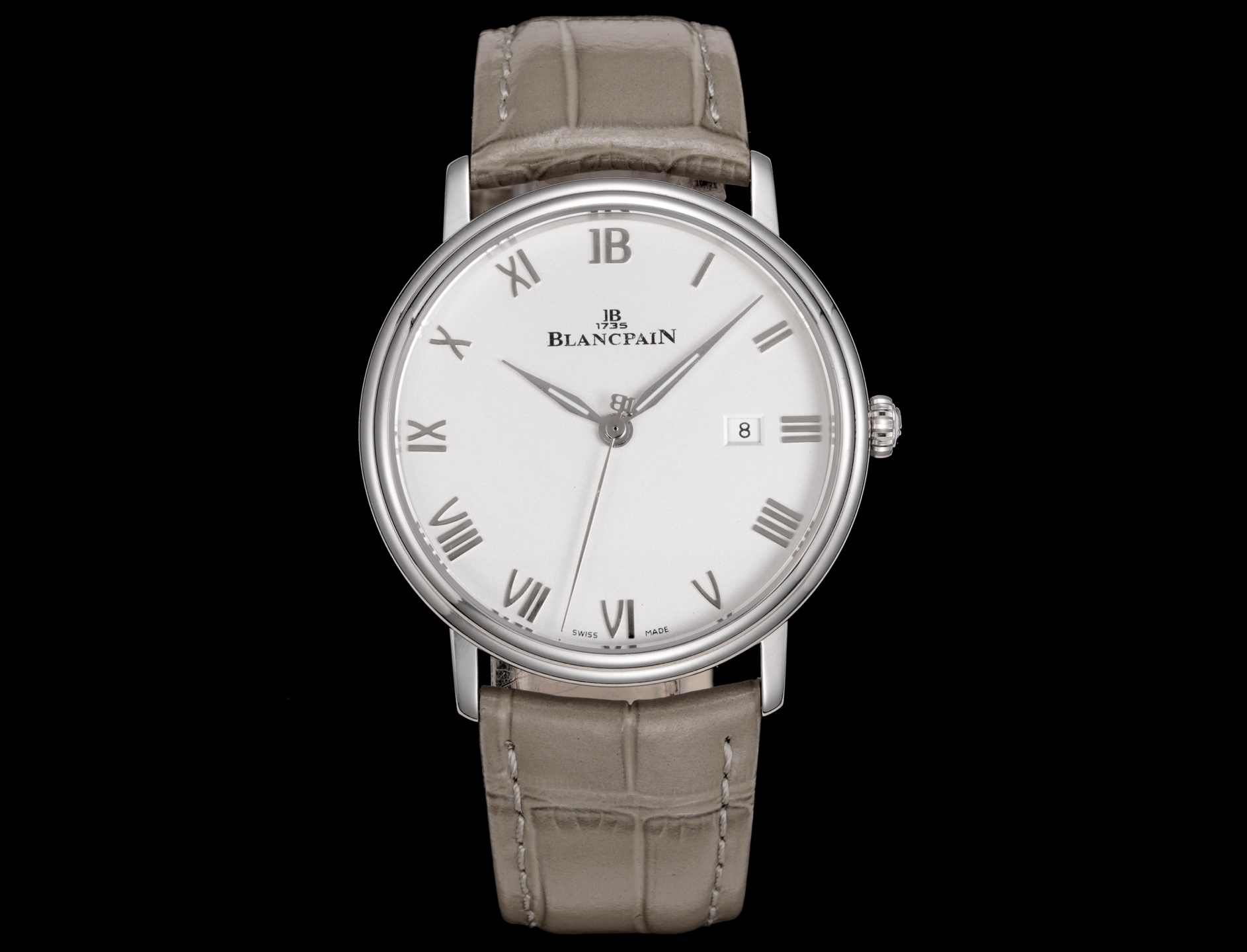 NO:924567,Gold ZF Factory Blancpain / Strongly launches the highest version on the market, 6651N-1142-55B men's formal watch, simple and bright!  Like a gentleman on the wrist, classic and extraordinary!  The details are as follows: 1 [Case] ​​has a diameter of 40mm, an ultra-thin thickness of 8.8mm, and the mirror is made of sapphire crystal glass. All data are truly consistent with the original!  2 [Dial] Roman numerals, frosted dial, anti-oxidation and corrosion resistance, very good chemical stability. 3 [Movement] Equipped with imported Cal.1151 all-in-one machine. Stable travel time. 4 [Buckle] Folding clasp has incomparable texture, comparable to the original. The IB word inside is made by CNC in one go. It is carefully polished and made by watchmakers. Each finished buckle needs to go through layers of processes. 5 The strap is made of imported crocodile leather.  Super wear resistance, strap size 18/22 original size, truly consistent with the original mechanical watch,,,crocodile skin19860909金 ZF Factory 宝珀 / 强势推出市场最高版本,6651N-1142-55B男士正装表,简洁明快！犹如腕间绅士,经典非凡！细节如下 1【表壳】直径40mm,超薄厚度8.8mm,镜面采用蓝宝石水晶玻璃 所有数据真正做到于原装一致！ 2【表盘】罗马数字 磨砂表盘抗氧化耐腐蚀,化学稳定性非常好  3【机芯】搭载进口改Cal.1151一体机.走时稳定, 4【表扣】折叠表扣 质感无敌,比肩原装.其内IB字样由CNC一气呵成,在由制表师傅精心打磨制作,每一个成品扣都需经历层层工序. 5表带采用进口鳄鱼皮材质 耐磨性超强,表带尺寸18/22原装尺寸,真正做到与原版一致机械腕表,,,crocodile skin,Watch