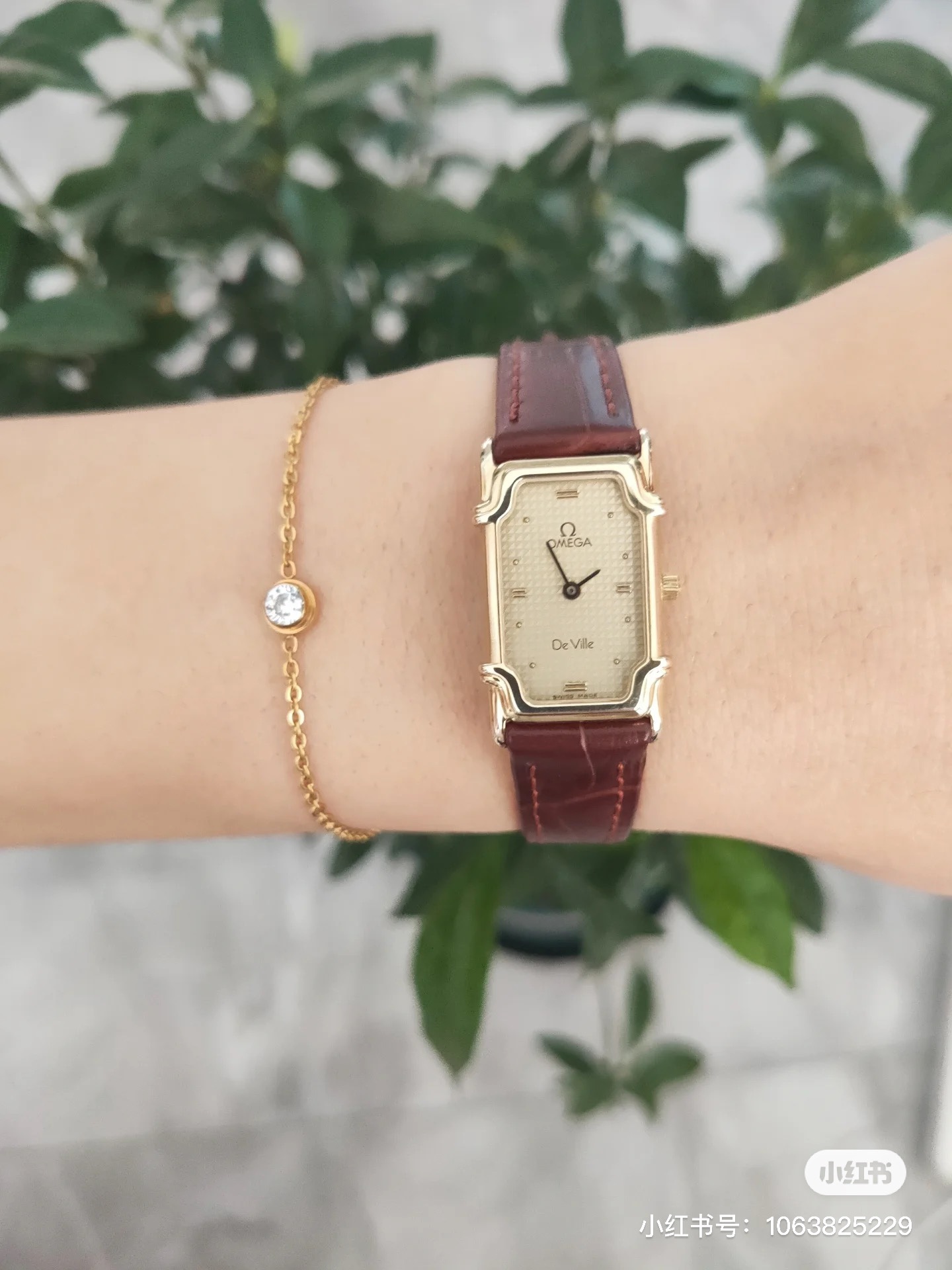 NO:157164,I really like their slogans. During the long years, only my company will not make mistakes. Quietness will pause the world, and movement will make the world move forward.19860909很喜欢他们家的广告语在漫长的岁月中,只有我的陪伴不会出错,静让世界暂停,动让世界前行.,,Watch